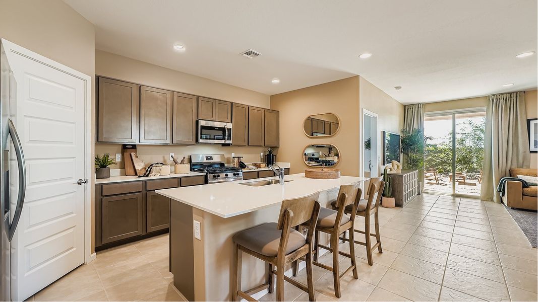 3470 Hadley Kitchen 1of4 F1 Base2 3470 Hadley Kitchen 1of4 F1 Base2