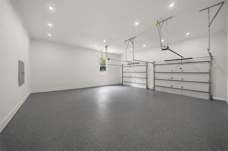 Spacious, unfurnished interior of a new home in , Marietta (Image 66). Spacious, unfurnished interior of a new home in , Marietta (Image 66).