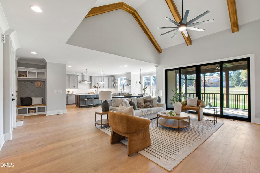 BroadleafInt-15 BroadleafInt-15