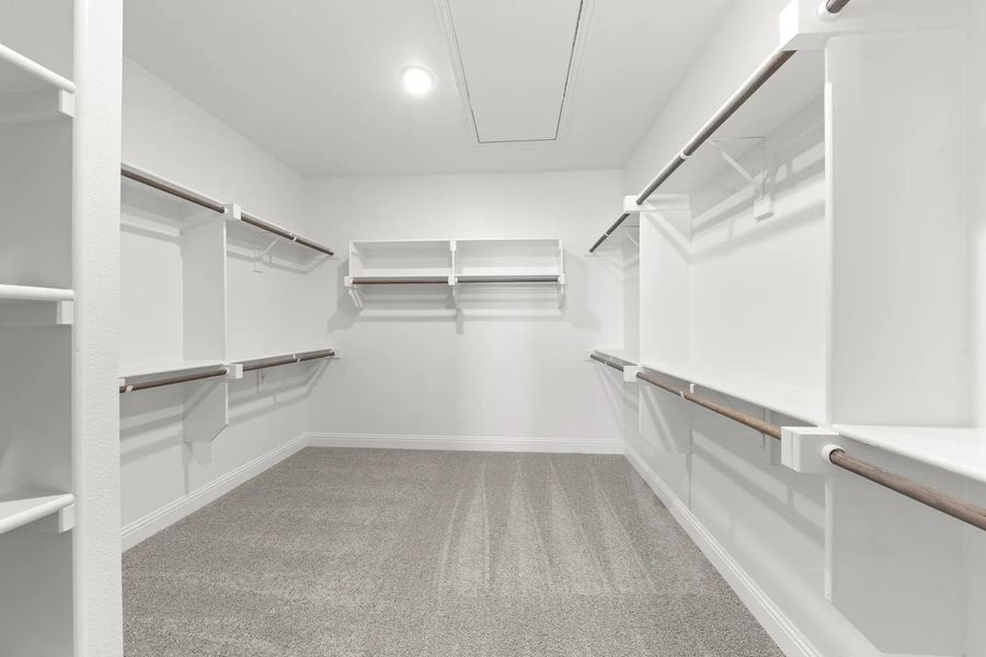 The Tessera A Primary Suite Closet