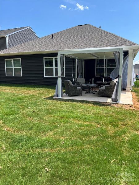 Exterior details and patio area of a home in , Lyman (Image 2).