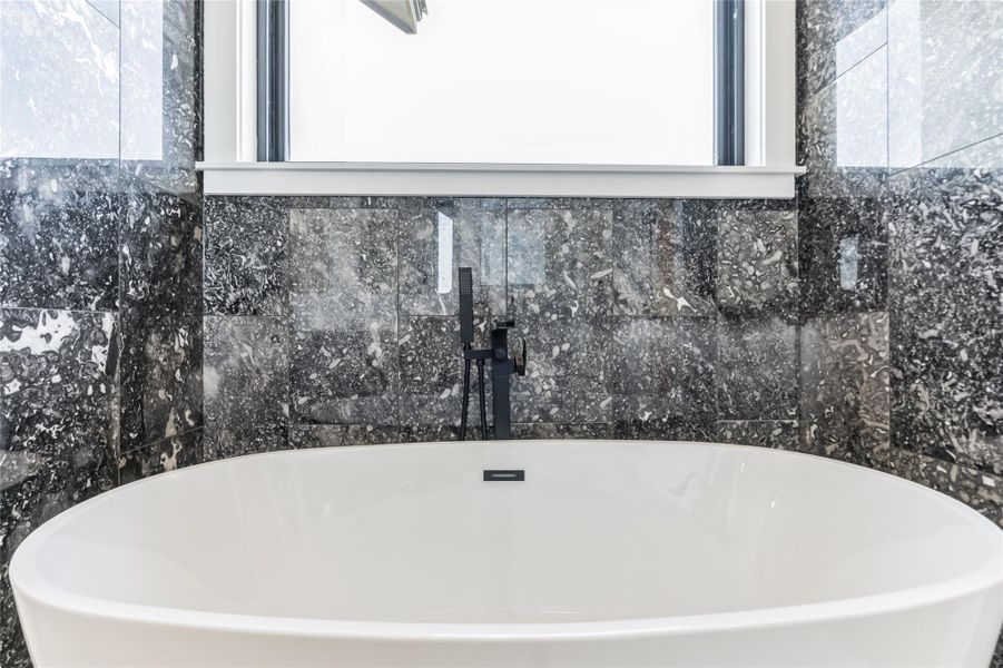 Spacious, unfurnished interior of a new home in , Horseshoe Bay (Image 28). Spacious, unfurnished interior of a new home in , Horseshoe Bay (Image 28).