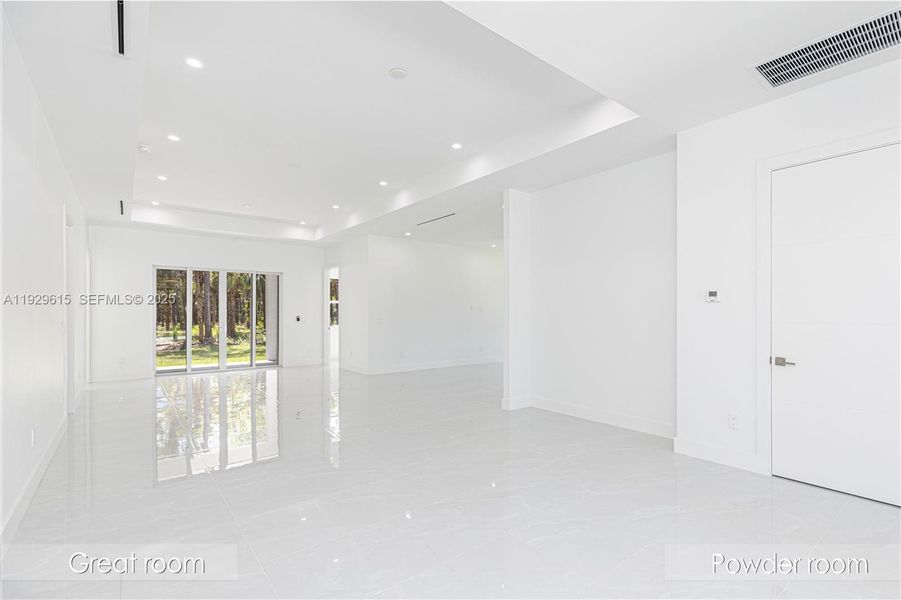 Spacious, unfurnished interior of a new home in , Naples (Image 30). Spacious, unfurnished interior of a new home in , Naples (Image 30).