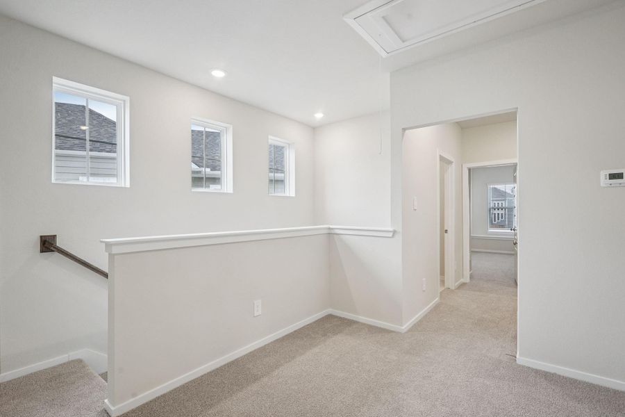 Spacious, unfurnished interior of a new home in Pinewood Trails - City Series, Atascocita (Image 27).