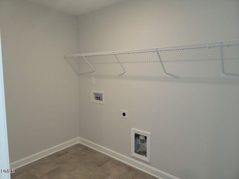 Spacious, unfurnished interior of a new home in Tobacco Road, Angier (Image 33).