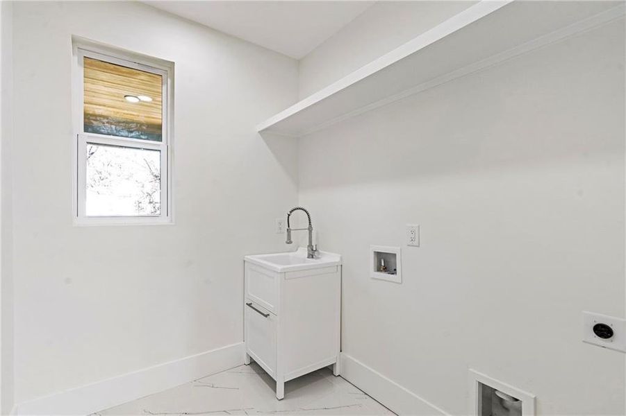 Image 66 of a home in .