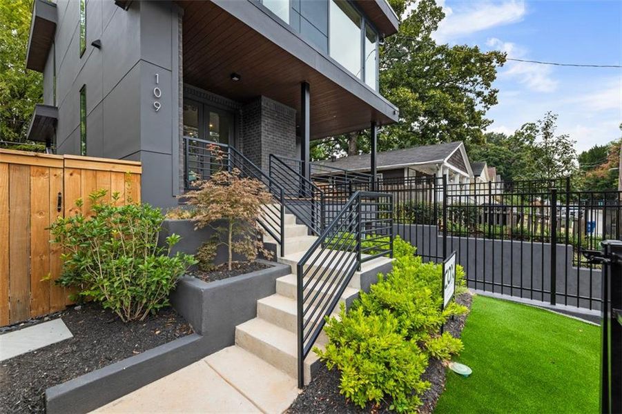 Exterior details and patio area of a home in , Atlanta (Image 28).