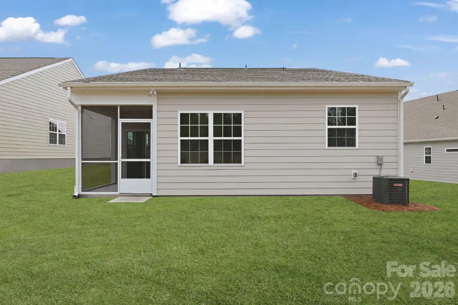 Exterior details and patio area of a home in Roselyn, Lancaster (Image 4).
