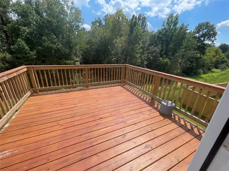 Exterior details and patio area of a home in , Dallas (Image 28).