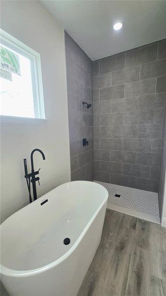 Furnished interior view inside a new home in , Ocala (Image 13).