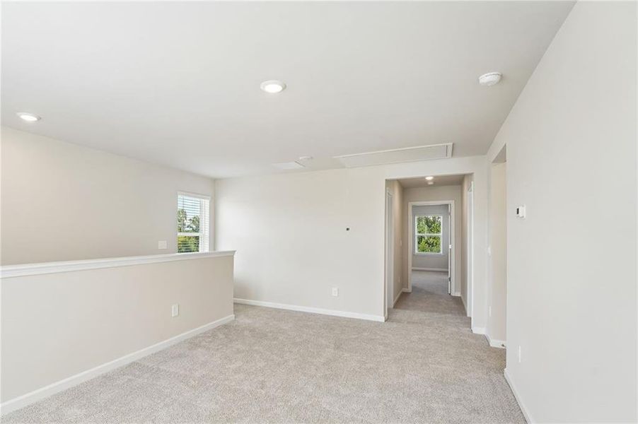 Spacious, unfurnished interior of a new home in Hemingway - Reserve Series, Cumming (Image 50).