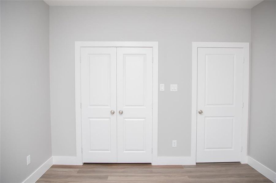 Spacious, unfurnished interior of a new home in , Dallas (Image 20). Spacious, unfurnished interior of a new home in , Dallas (Image 20).