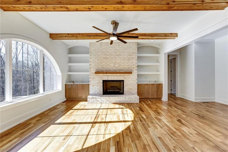 Spacious, unfurnished interior of a new home in , Gainesville (Image 27).