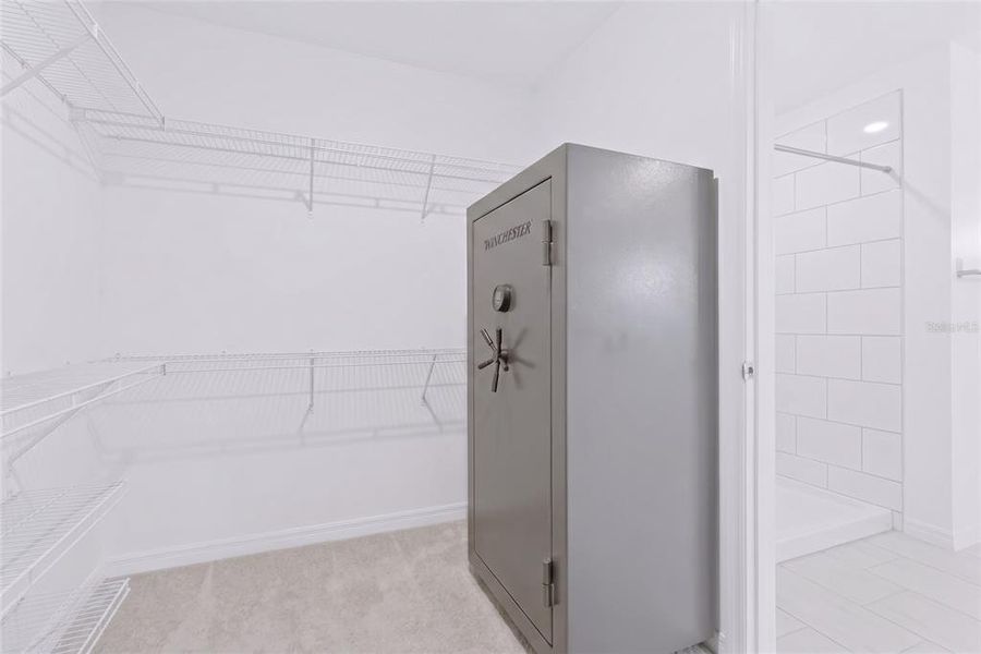 Spacious, unfurnished interior of a new home in , Wimauma (Image 23).