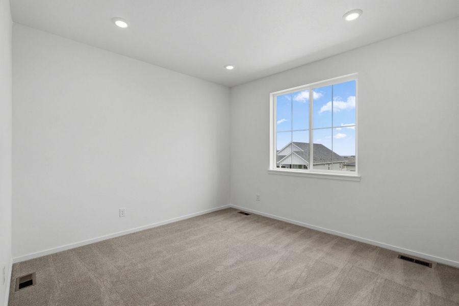 Spacious, unfurnished interior of a new home in Independence, Elizabeth (Image 36).