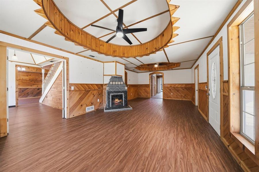 Image 38 of a home in .