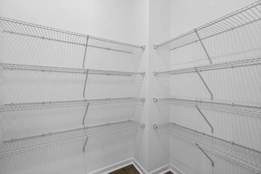Spacious, unfurnished interior of a new home in Alder Creek, Cumming (Image 23).