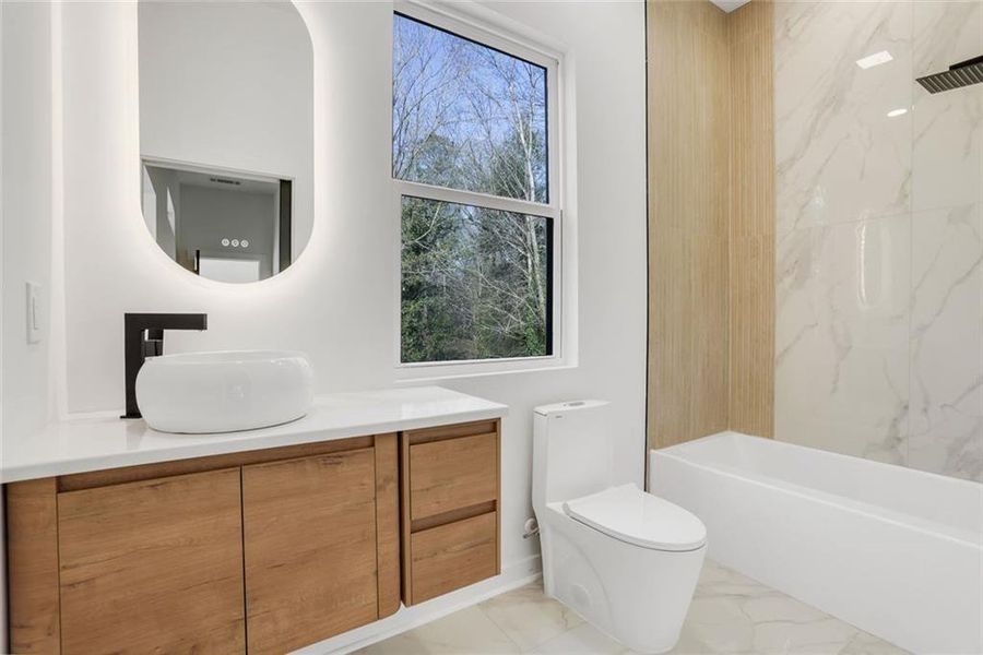 Furnished interior view inside a new home in , Atlanta (Image 12).