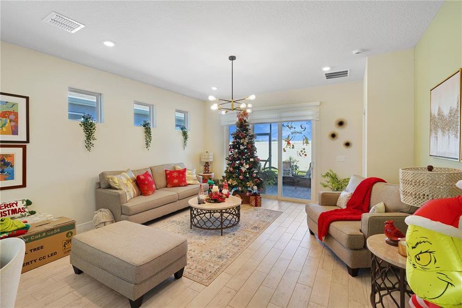 Furnished interior view inside a new home in , Kissimmee (Image 11).