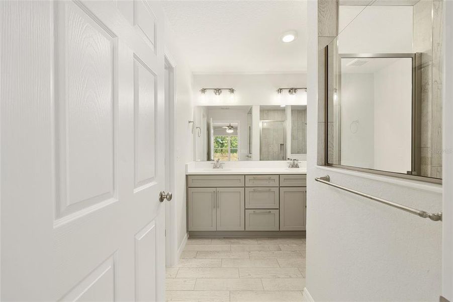 Furnished interior view inside a new home in , Ocala (Image 6).