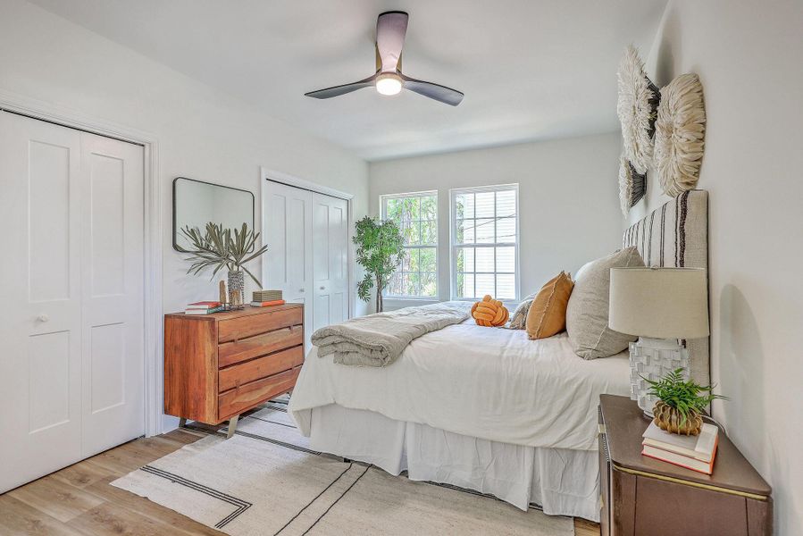 Furnished interior view inside a new home in , Charleston (Image 17).