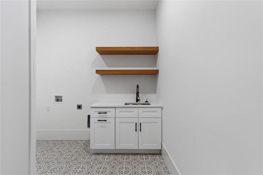 Furnished interior view inside a new home in , Bethlehem (Image 49).