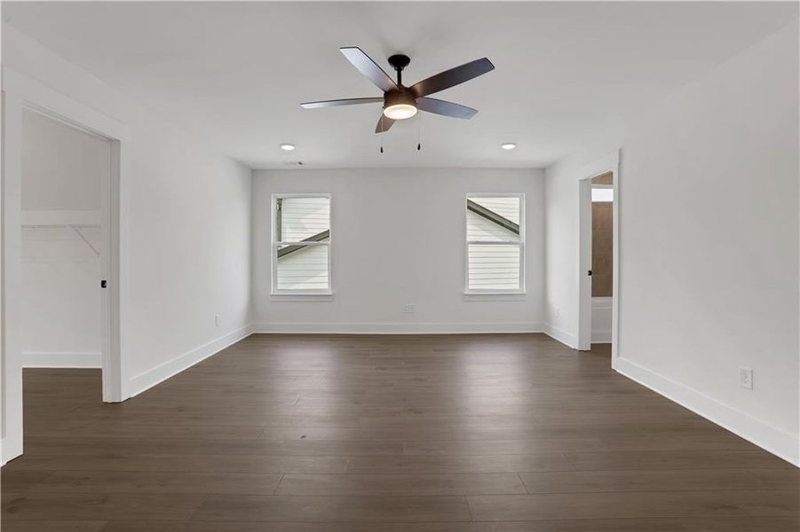 Spacious, unfurnished interior of a new home in Twin Lakes, Hoschton (Image 26).