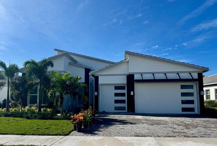 Furnished interior view inside a new home in Avondale at Avenir, Palm Beach Gardens (Image 7).