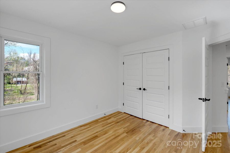 Image 25 of a home in .