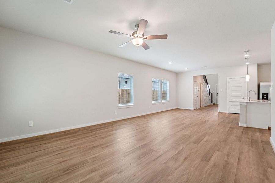 Spacious, unfurnished interior of a new home in Landing Meadows - Traditional Series, New Caney (Image 40). Spacious, unfurnished interior of a new home in Landing Meadows - Traditional Series, New Caney (Image 40).