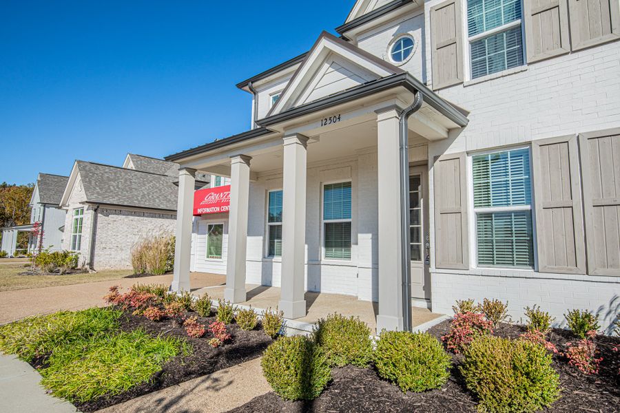 Front exterior of a home in the Georgetown community, located in Collierville, TN (Image 12).