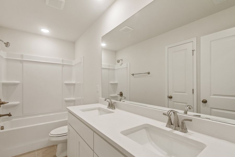 Furnished interior view inside a new home in Victorywoods Village, Columbia (Image 11).