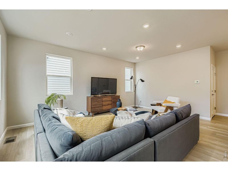 Furnished interior view inside a new home in Waterfield, Fort Collins (Image 10). Furnished interior view inside a new home in Waterfield, Fort Collins (Image 10).