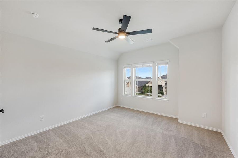 Spacious, unfurnished interior of a new home in Eagle Glen 50, Alvarado (Image 18). Spacious, unfurnished interior of a new home in Eagle Glen 50, Alvarado (Image 18).