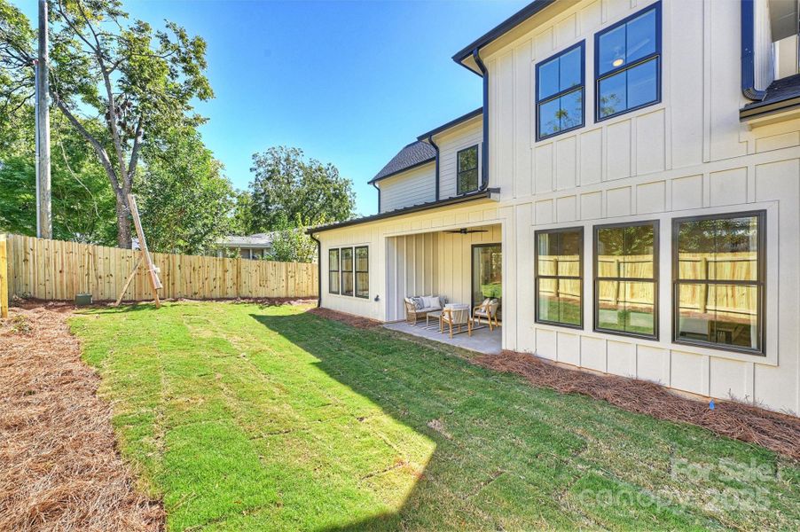 Exterior details and patio area of a home in , Charlotte (Image 4).