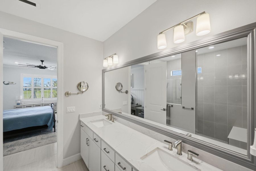 32-web-or-mls-12261-sw-sand-dollar-way