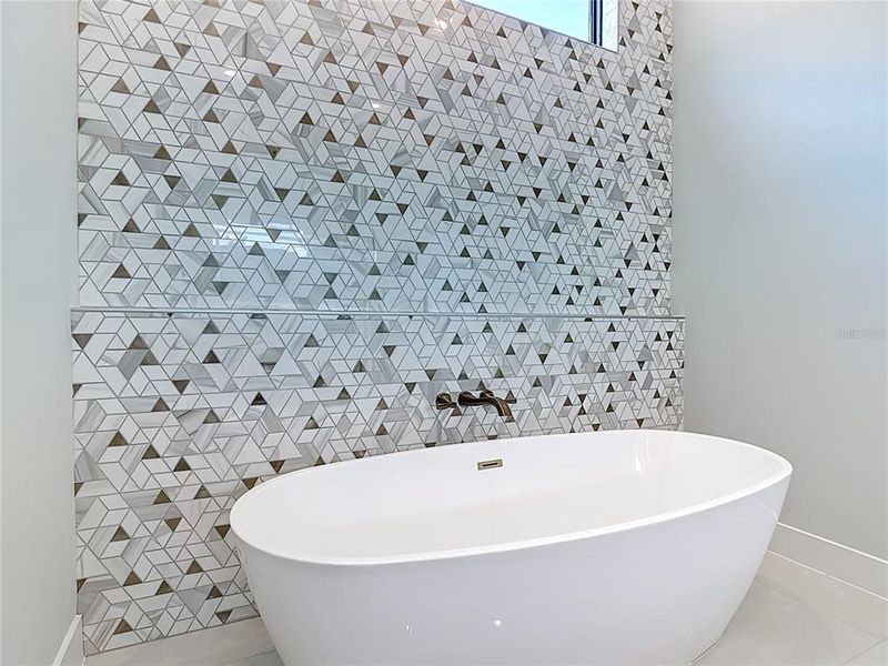 Image 36 of a home in .