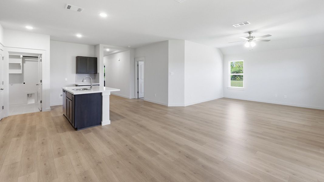 Furnished interior view inside a new home in Morningside, Farmersville (Image 11).