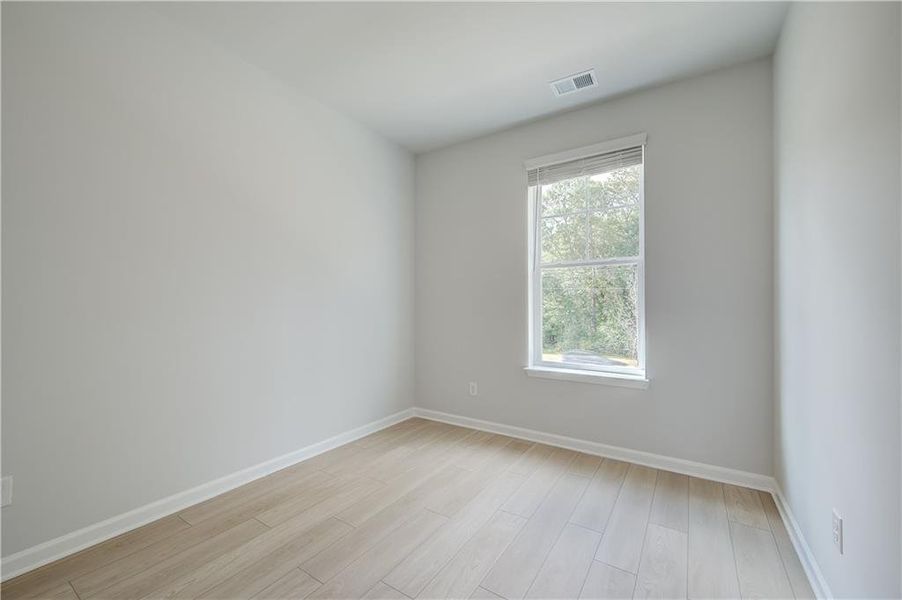Spacious, unfurnished interior of a new home in Daybreak, Newnan (Image 14). Spacious, unfurnished interior of a new home in Daybreak, Newnan (Image 14).