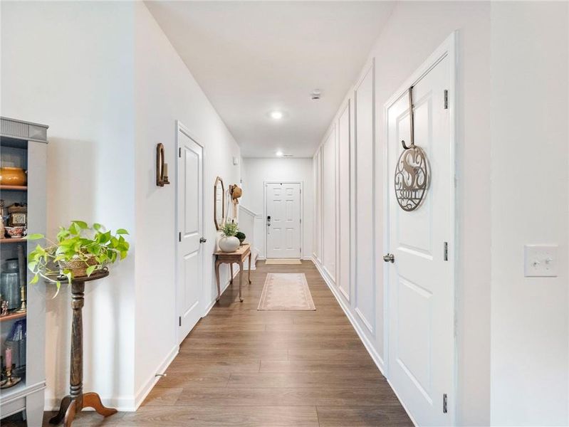 Furnished interior view inside a new home in Creekside at Farmers Crossing, Ball Ground (Image 5). Furnished interior view inside a new home in Creekside at Farmers Crossing, Ball Ground (Image 5).