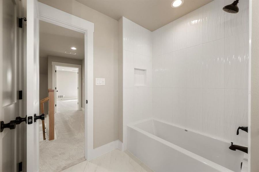 Image 34 of a home in .