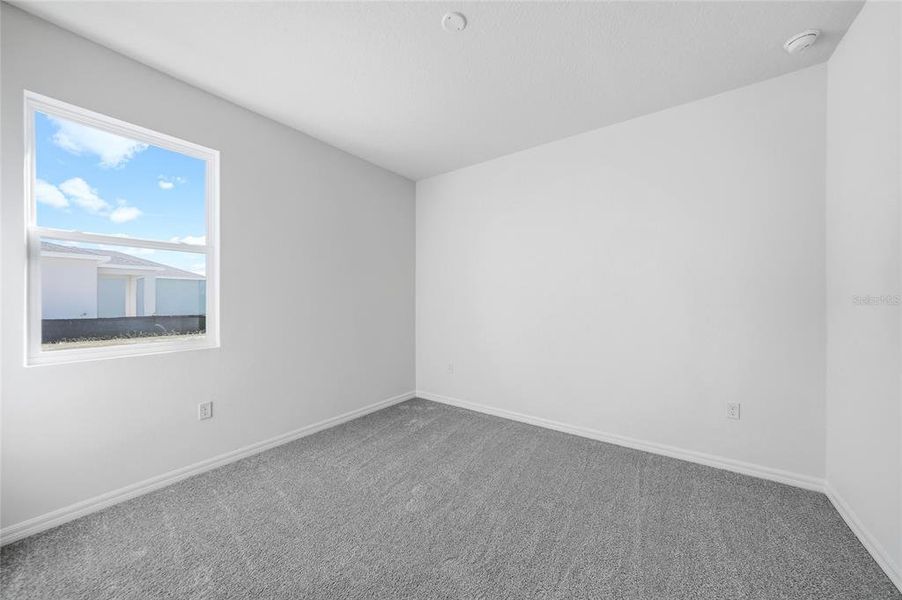 Spacious, unfurnished interior of a new home in Turnleaf, Punta Gorda (Image 22).