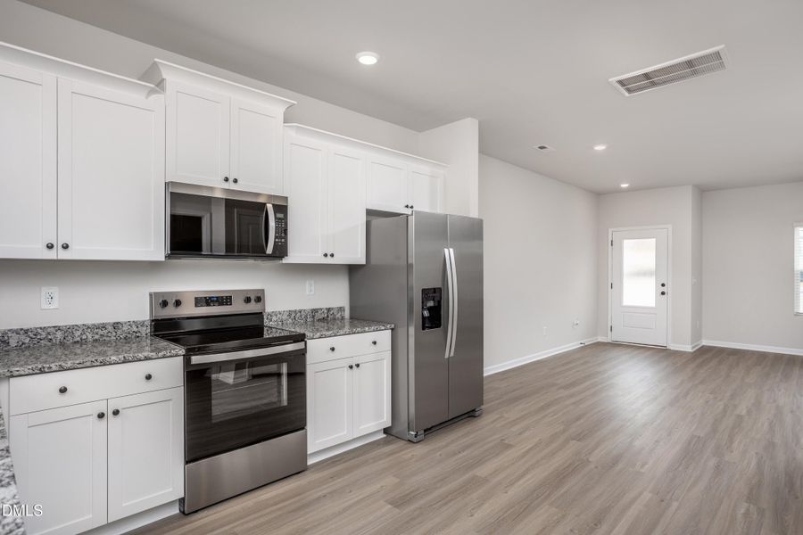 Lot 46008 Lot 46008