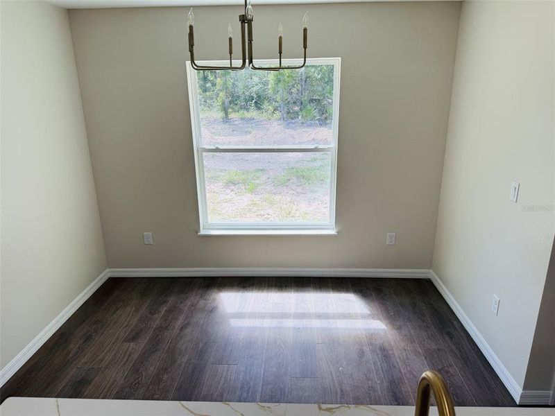 Spacious, unfurnished interior of a new home in , Weeki Wachee (Image 14).