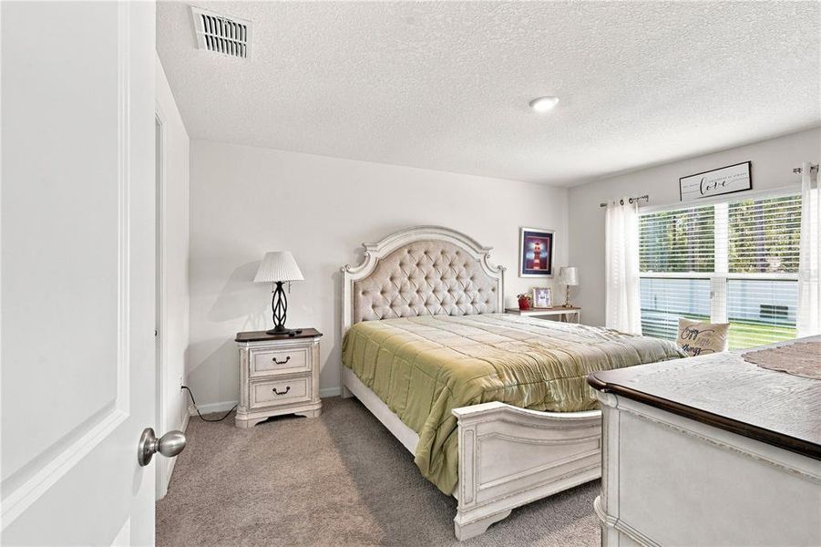 Furnished interior view inside a new home in Huntington Ridge, Ocala (Image 12).