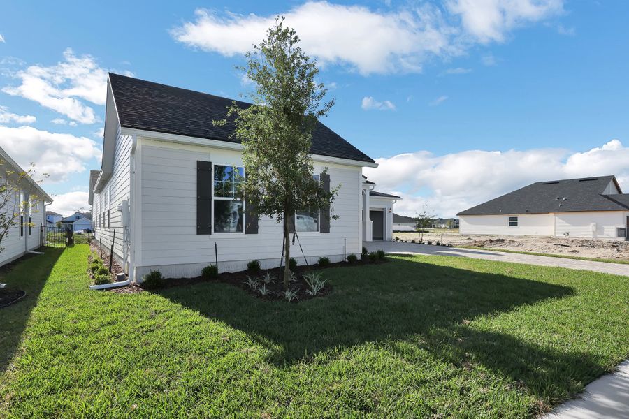 Representative exterior details of a home built from the Stella by Riverside Homes in Hidden Creek at SilverLeaf, St. Augustine (Image 4).