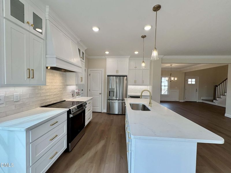 c565f2e1-fff8-4d9a-a615-9a7dd6e2301f