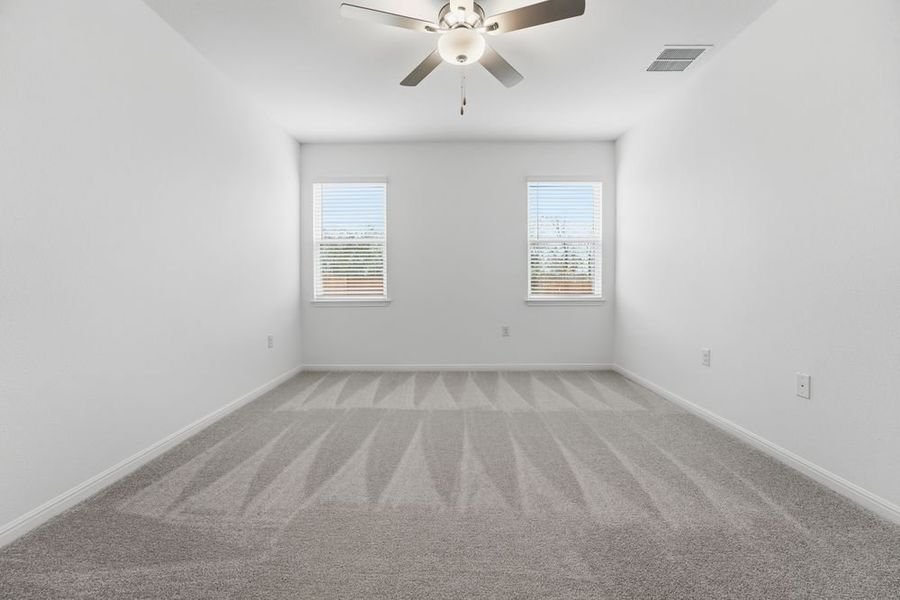 Spacious, unfurnished interior of a new home in Lisso 60s, Pflugerville (Image 13).