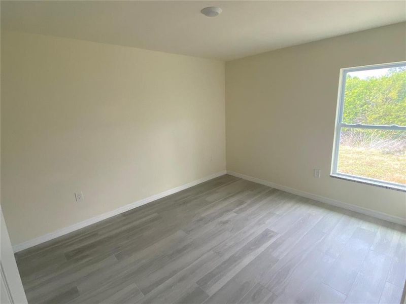 Spacious, unfurnished interior of a new home in , North Port (Image 13).