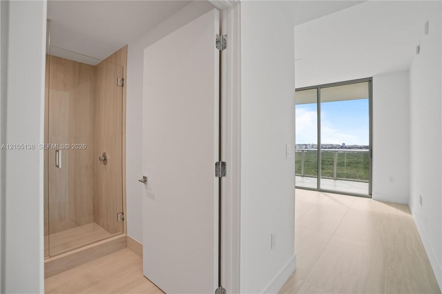 Spacious, unfurnished interior of a new home in , North Miami (Image 32).